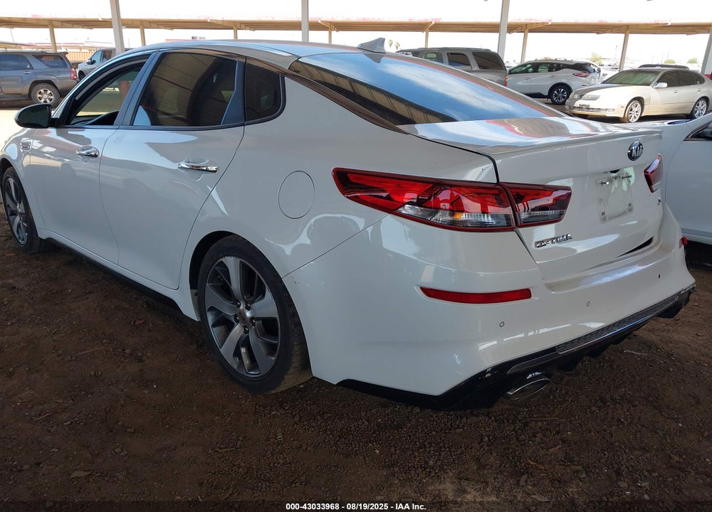 2019 KIA OPTIMA VIN: 5XXGT4L34KG361252