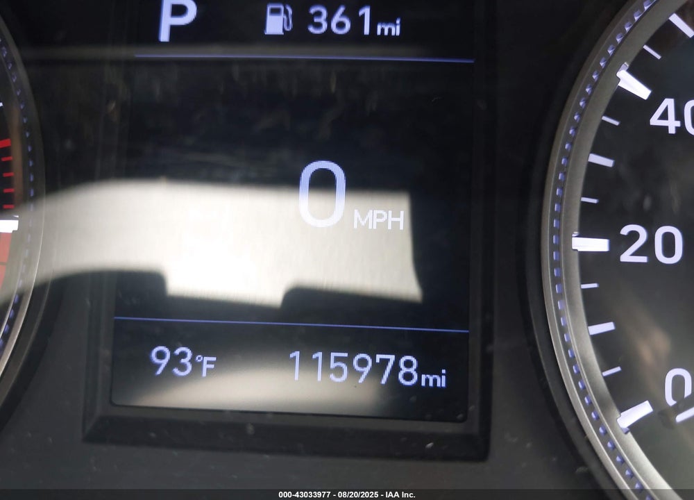 2019 HYUNDAI SANTA FE VIN: 5NMS23AD5KH088536