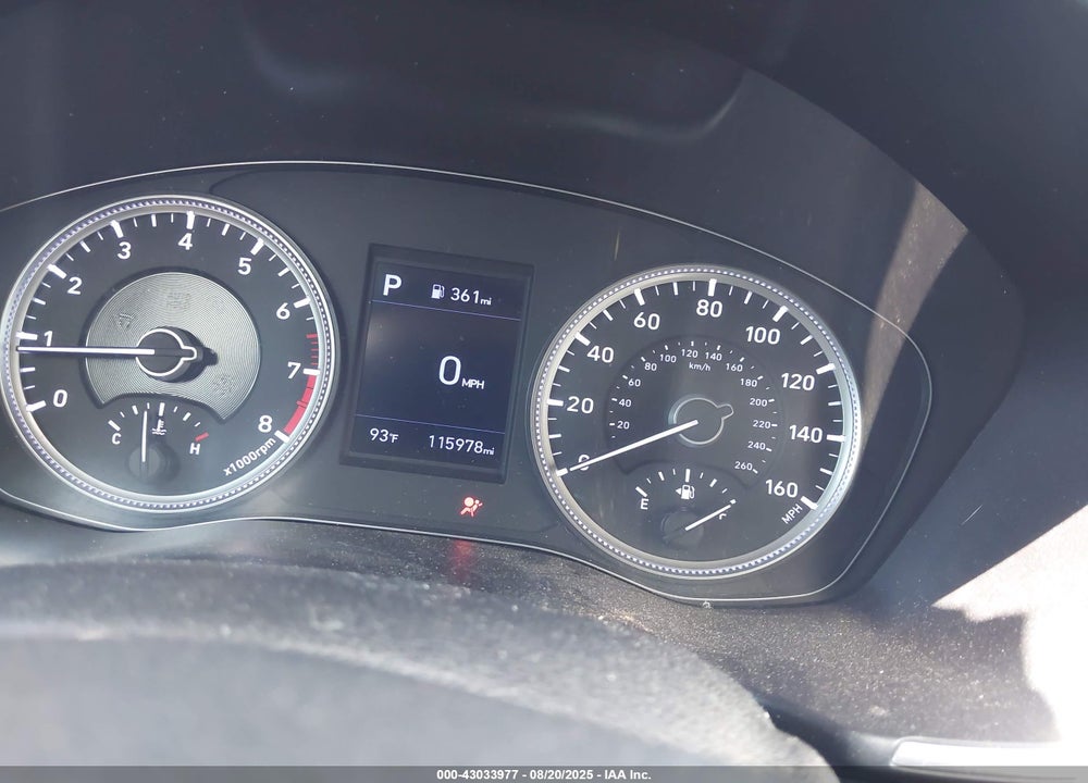 2019 HYUNDAI SANTA FE VIN: 5NMS23AD5KH088536