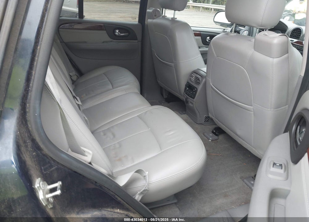 2007 GMC ENVOY SLT VIN: 1GKDT13SX72255737