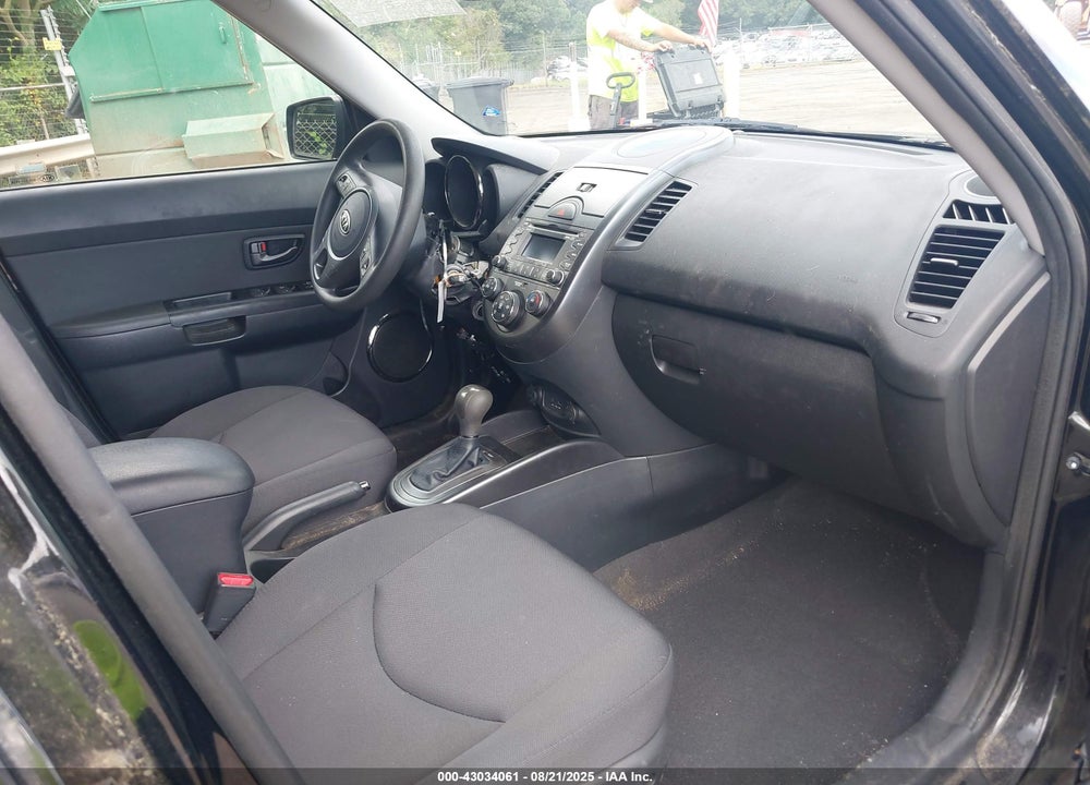 2011 KIA SOUL VIN: KNDJT2A25B7294450