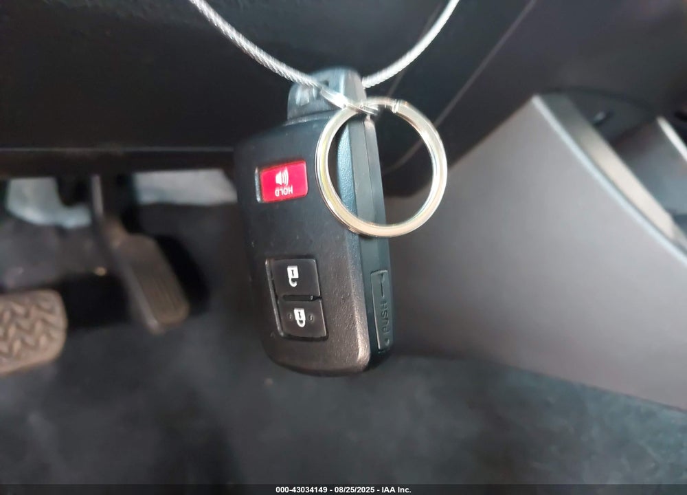 2021 TOYOTA TACOMA VIN: 3TMCZ5AN0MM414084