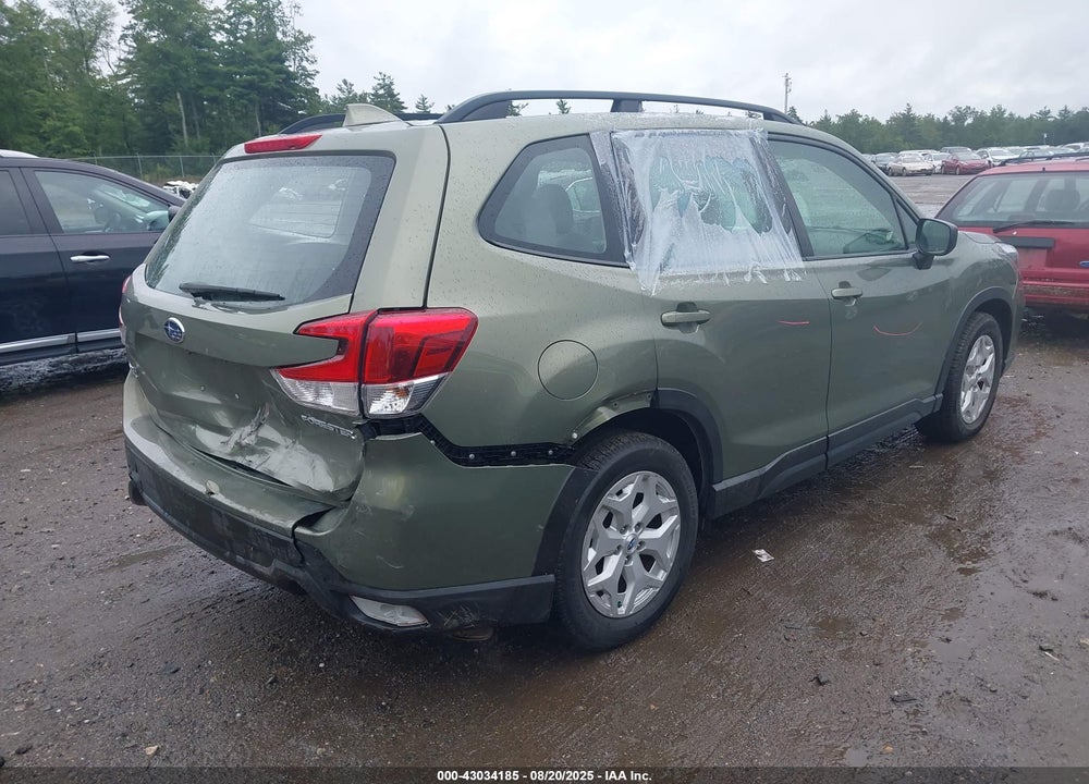 2021 SUBARU FORESTER VIN: JF2SKADC1MH419075