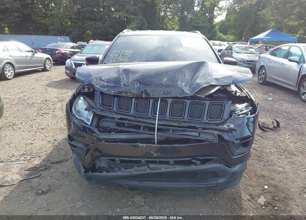 2018 JEEP COMPASS VIN: 3C4NJCBB5JT304920