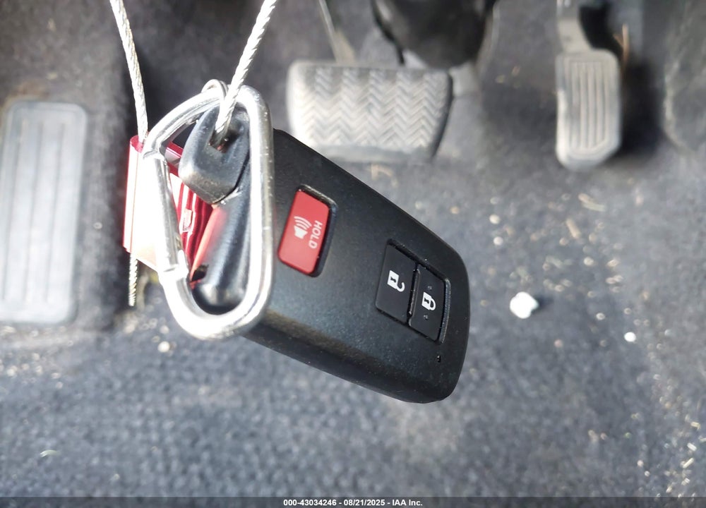 2018 TOYOTA RAV4 VIN: JTMWFREV7JJ203612