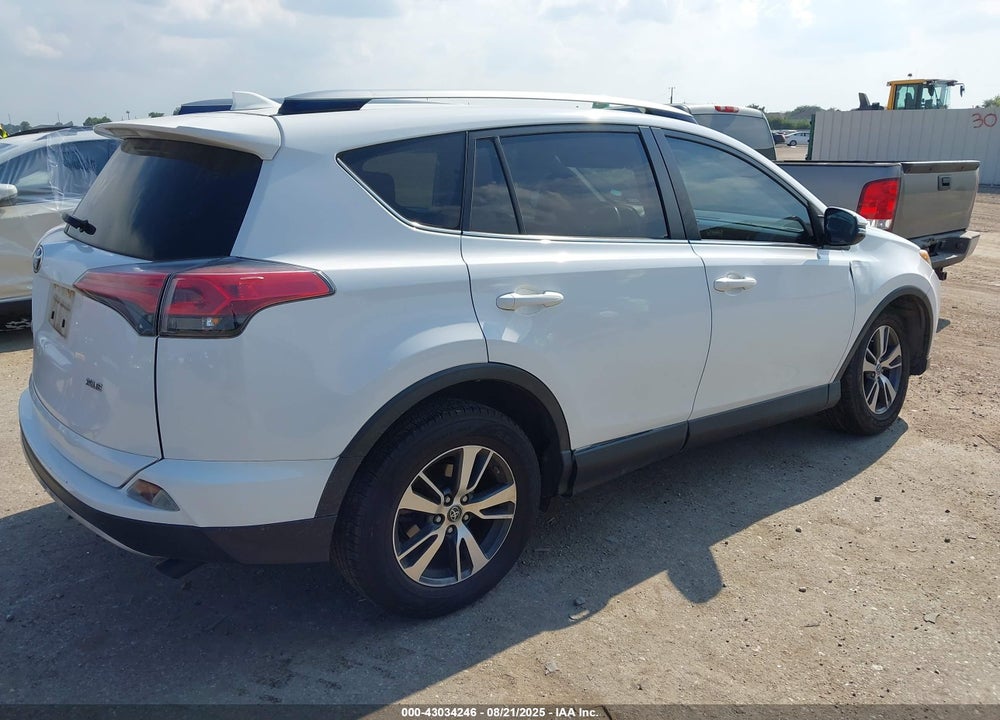 2018 TOYOTA RAV4 VIN: JTMWFREV7JJ203612
