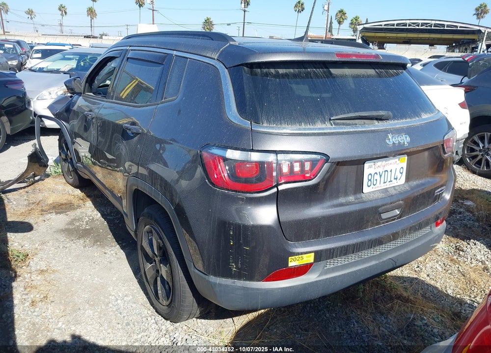 2019 JEEP COMPASS VIN: 3C4NJCBB1KT636418