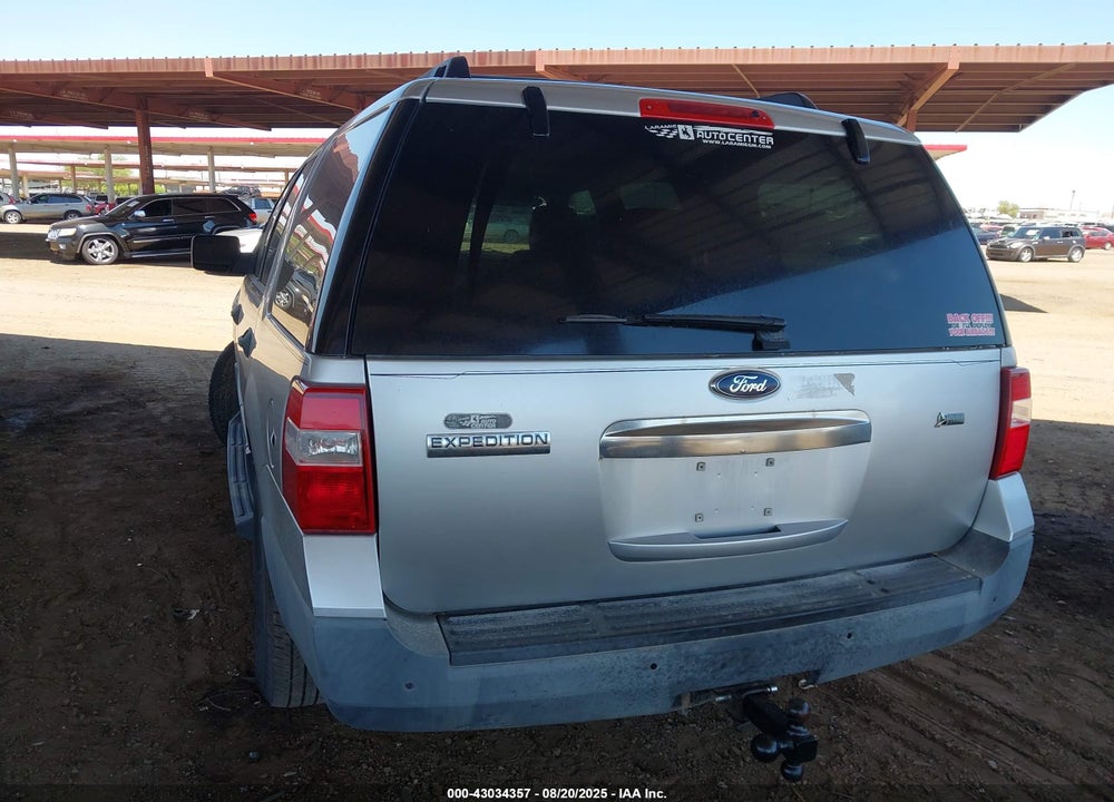 2011 FORD EXPEDITION VIN: 1FMJU1G54BEF02821