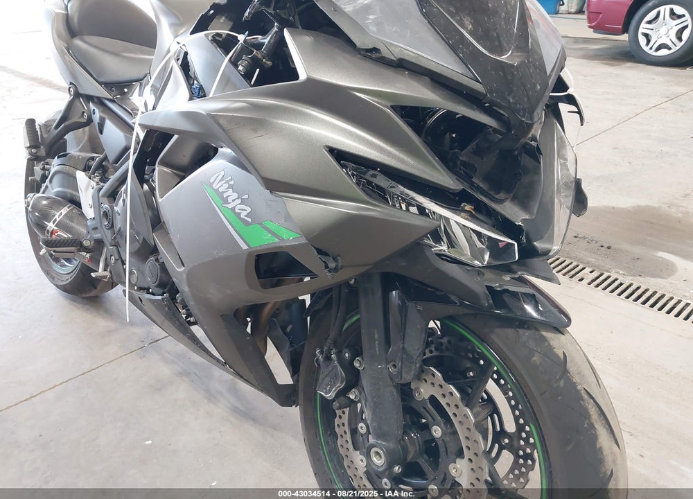 2024 KAWASAKI EX650 R VIN: ML5EXER11RDAB8256