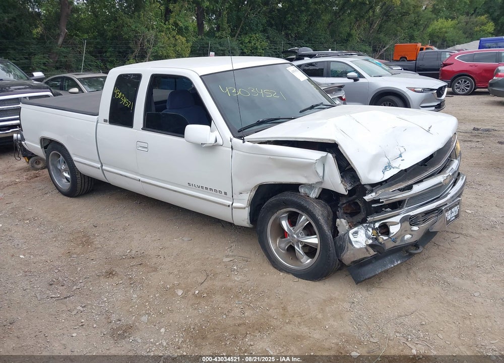1996 GMC SIERRA C1500 VIN: 2GTEC19W8T1523785