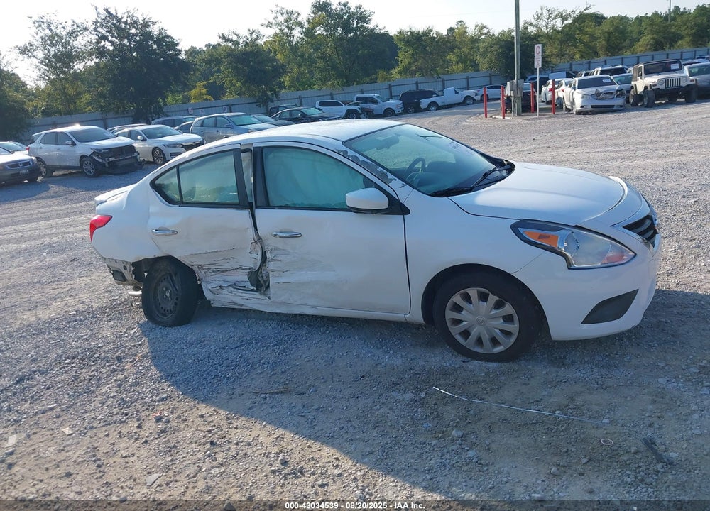 2019 NISSAN VERSA 1.6 SV VIN: 3N1CN7AP8KL821746