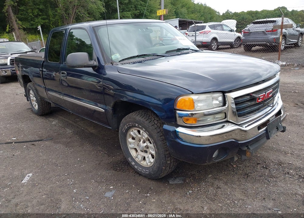 2005 GMC SIERRA 1500 SLE VIN: 2GTEK19B351353063