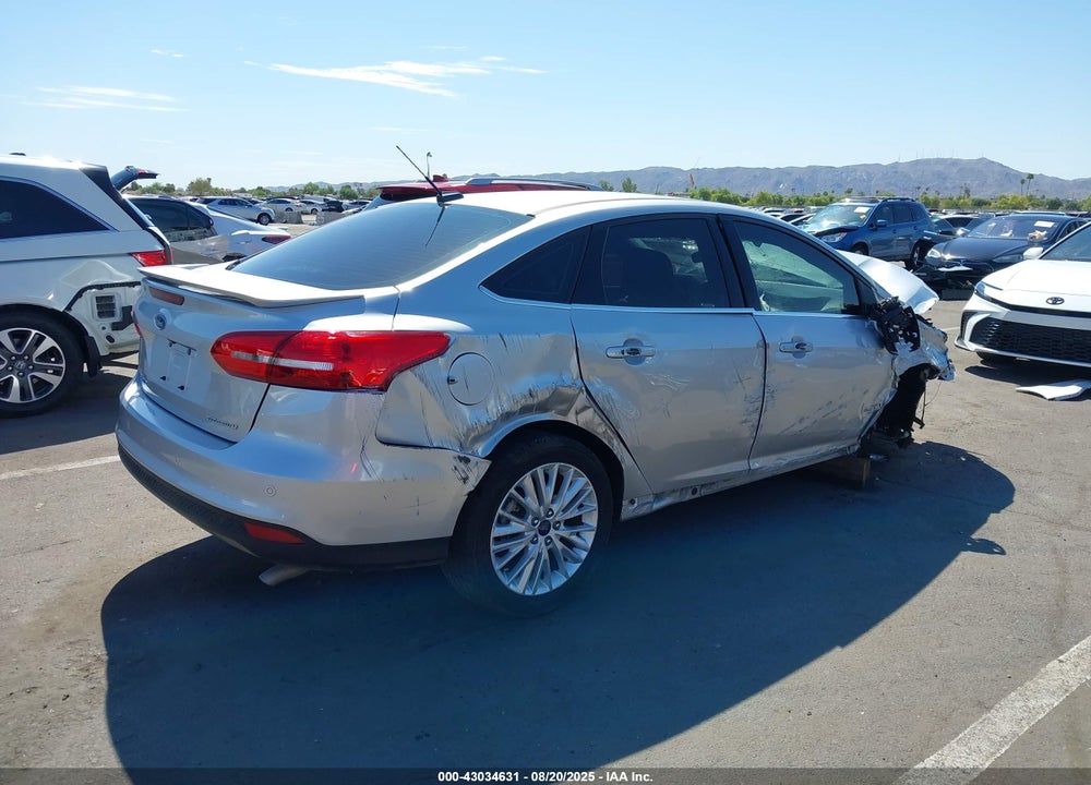 2017 FORD FOCUS VIN: 1FADP3J28HL336137
