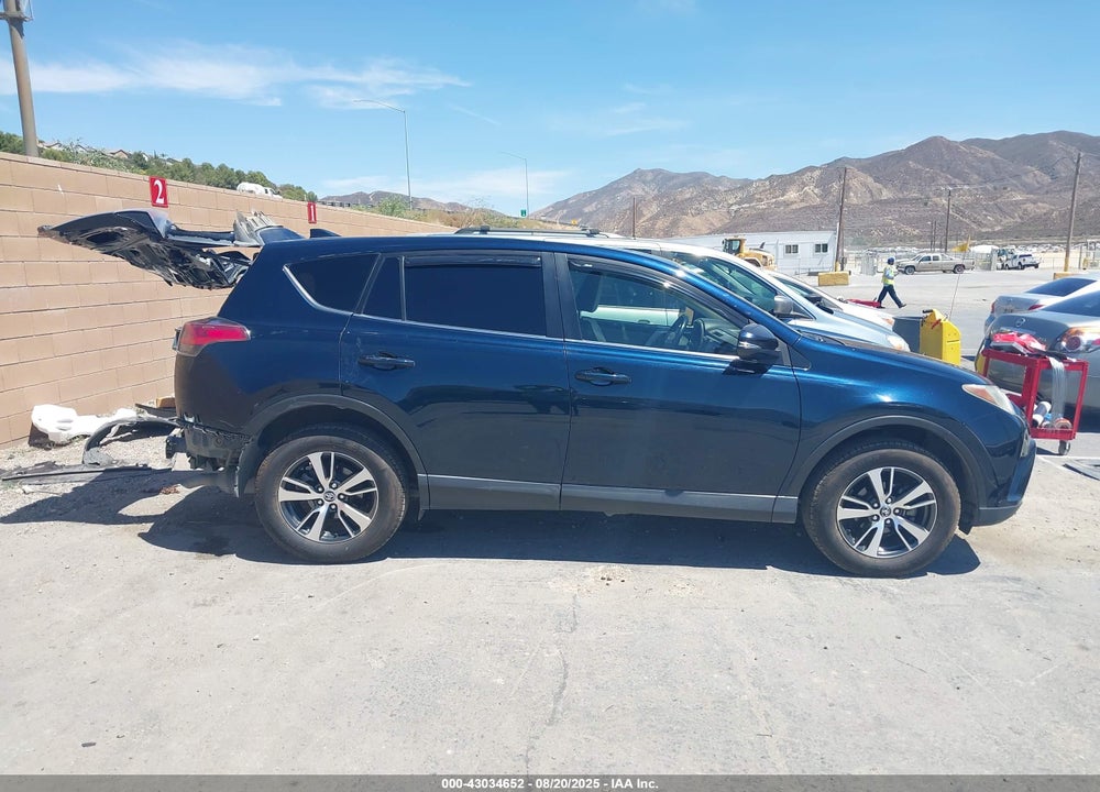 2018 TOYOTA RAV4 VIN: JTMWFREV4JJ738302