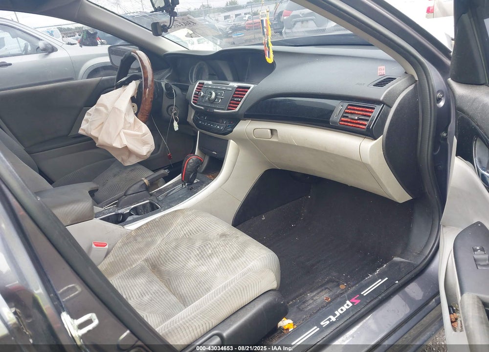 2017 HONDA ACCORD LX VIN: 1HGCR2F31HA250015