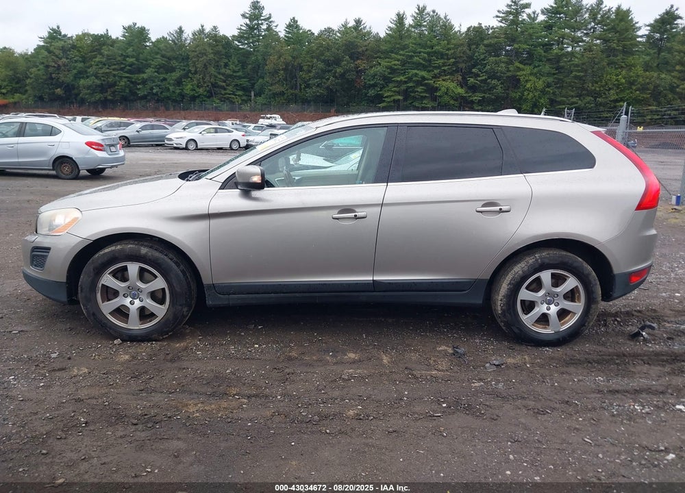 2012 VOLVO XC60 VIN: YV4940DZ1C2316159
