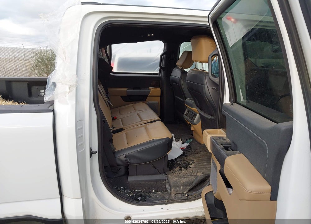 2025 FORD F-350 LARIAT VIN: 1FT8W3DM3SEC93544