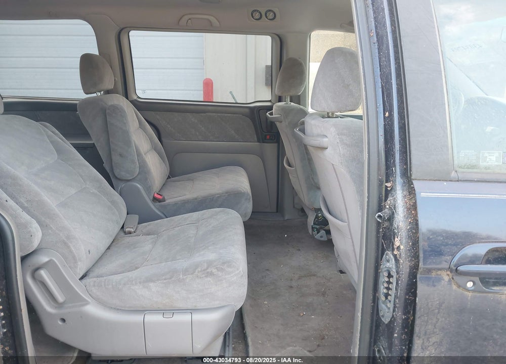 2004 HONDA ODYSSEY EX VIN: 5FNRL18804B127093