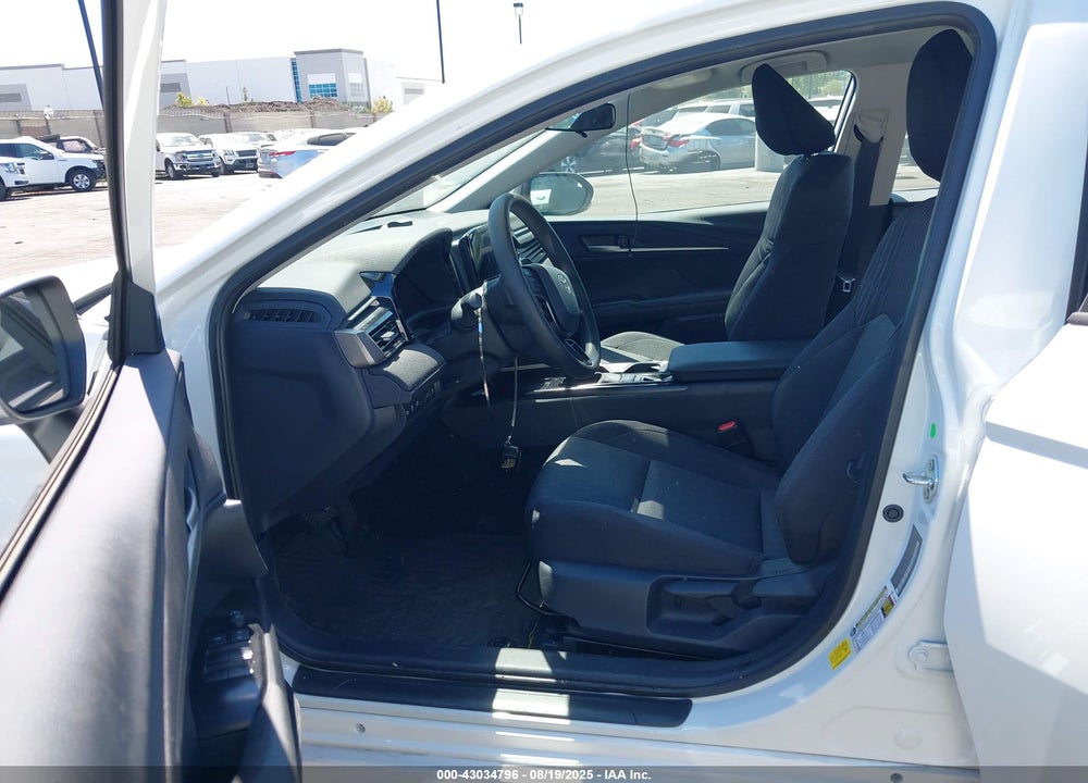 2025 TOYOTA CAMRY VIN: 4T1DAACK2SU581140