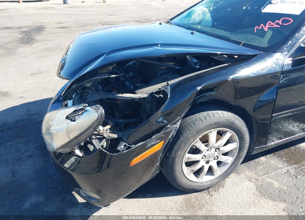 2003 LEXUS ES 300 VIN: JTHBF30G136005570