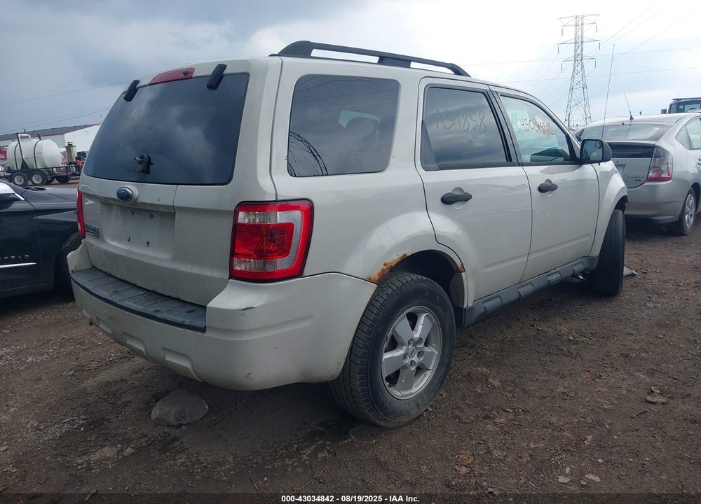 2009 FORD ESCAPE VIN: 1FMCU03759KA59858