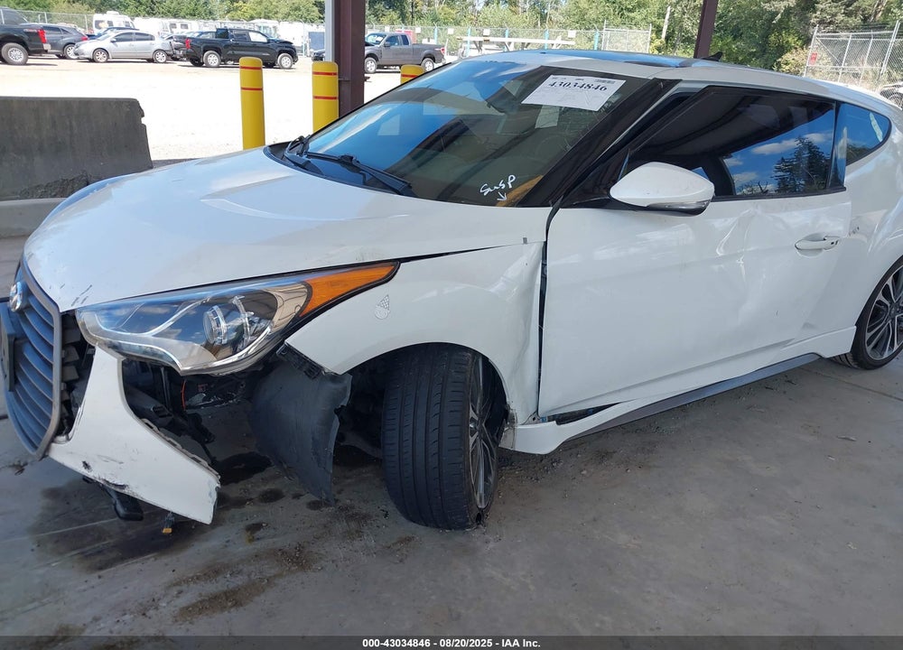 2016 HYUNDAI VELOSTER TURBO VIN: KMHTC6AE7GU251369