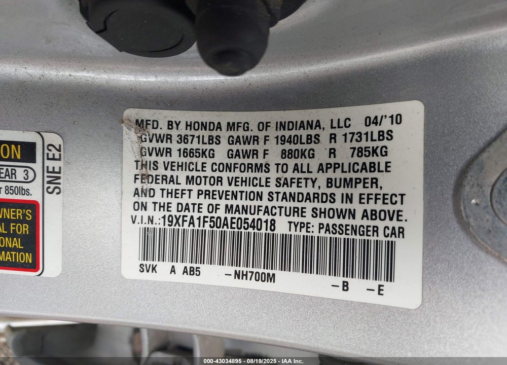2010 HONDA CIVIC LX VIN: 19XFA1F50AE054018