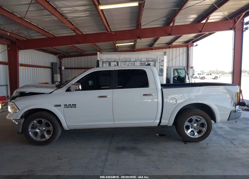 2017 RAM 1500 LAIE  4X4 5'7 BOX VIN: 1C6RR7NT9HS740887