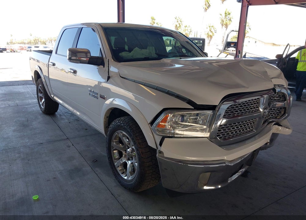 2017 RAM 1500 LAIE  4X4 5'7 BOX VIN: 1C6RR7NT9HS740887