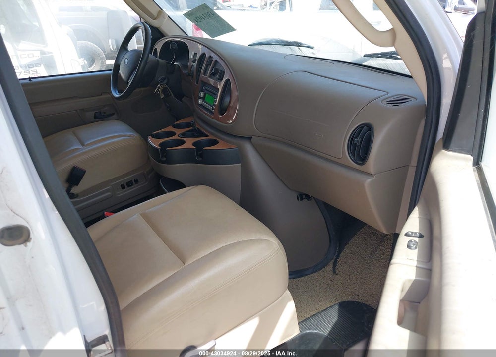 2007 FORD E-450 CUTAWAY VIN: 1FDXE45S67DA88083