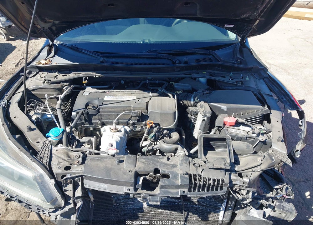 2015 HONDA ACCORD VIN: 1HGCR2F57FA257100