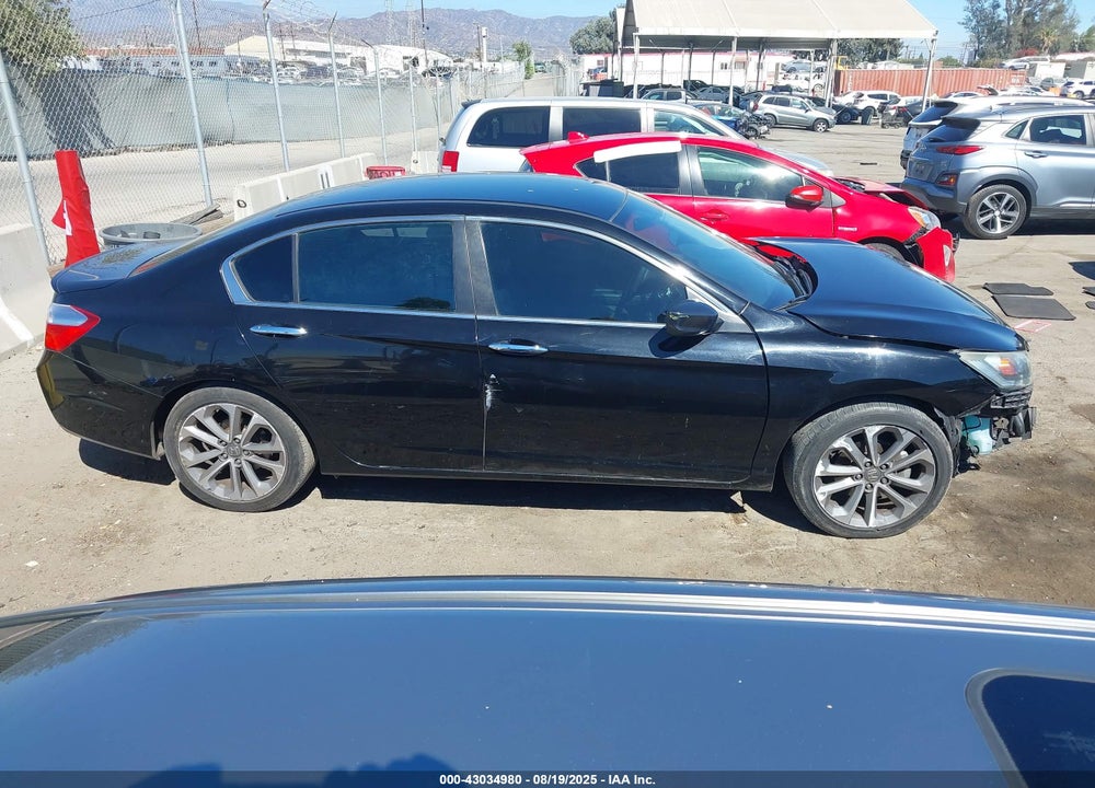 2015 HONDA ACCORD VIN: 1HGCR2F57FA257100