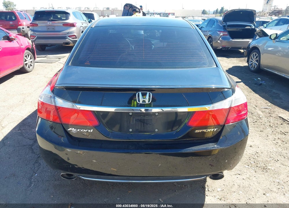 2015 HONDA ACCORD VIN: 1HGCR2F57FA257100