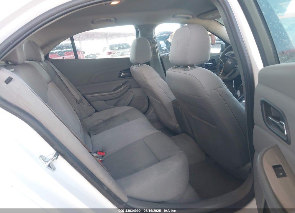 2015 CHEVROLET MALIBU LS VIN: 1G11B5SLXFF286540