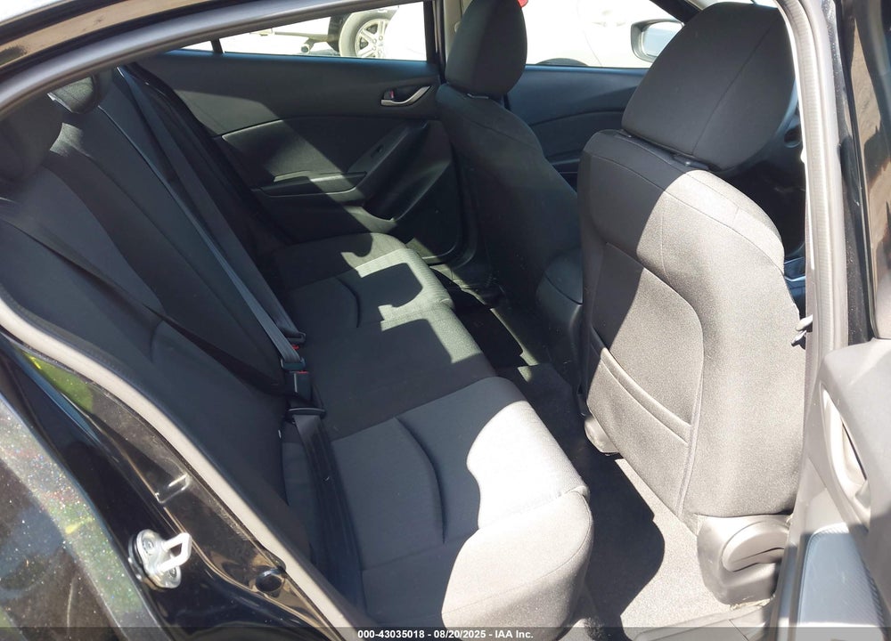 2014 MAZDA 3 VIN: JM1BM1U77E1196093