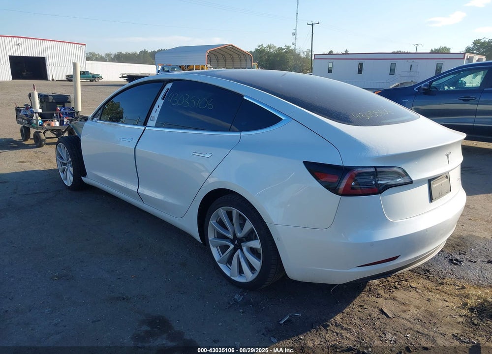 2019 TESLA MODEL 3 VIN: 5YJ3E1EB3KF494325