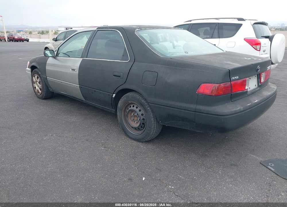 2001 TOYOTA CAMRY LE VIN: 4T1BG22K51U065723
