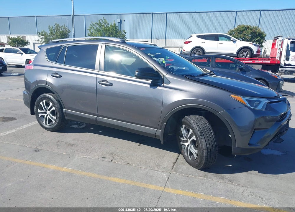 2018 TOYOTA RAV4 LE VIN: JTMZFREV8JJ152828