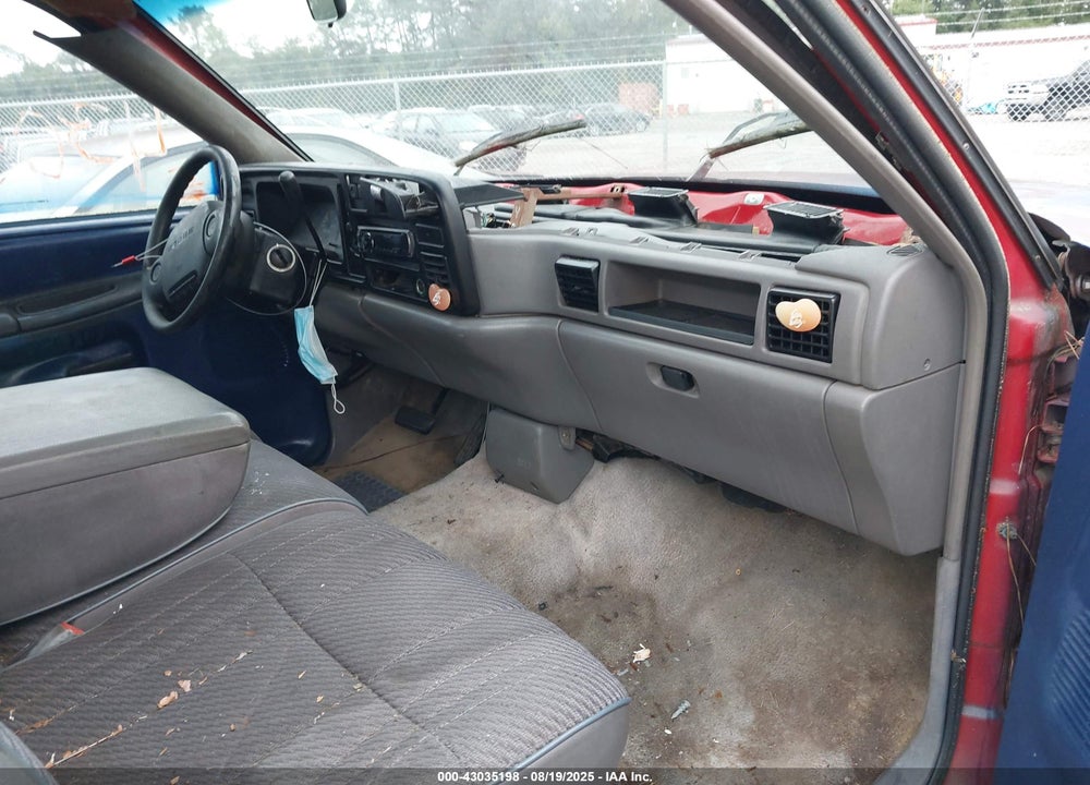 1994 DODGE RAM 1500 VIN: 1B7HC16X0RS695148