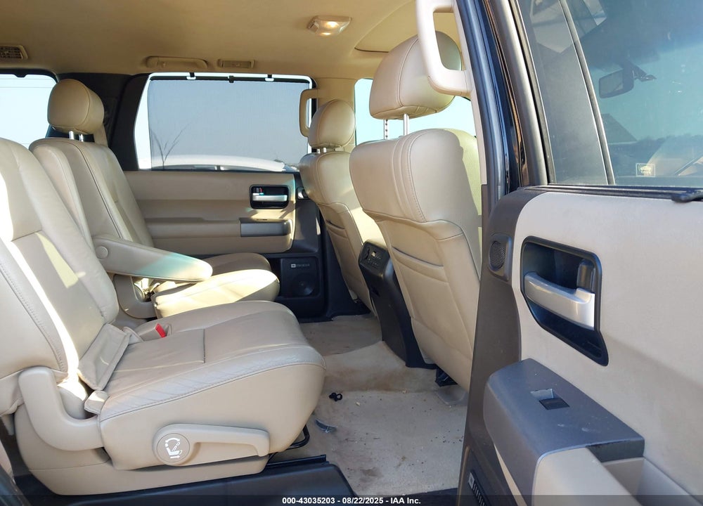 2010 TOYOTA SEQUOIA VIN: 5TDKY5G12AS030161
