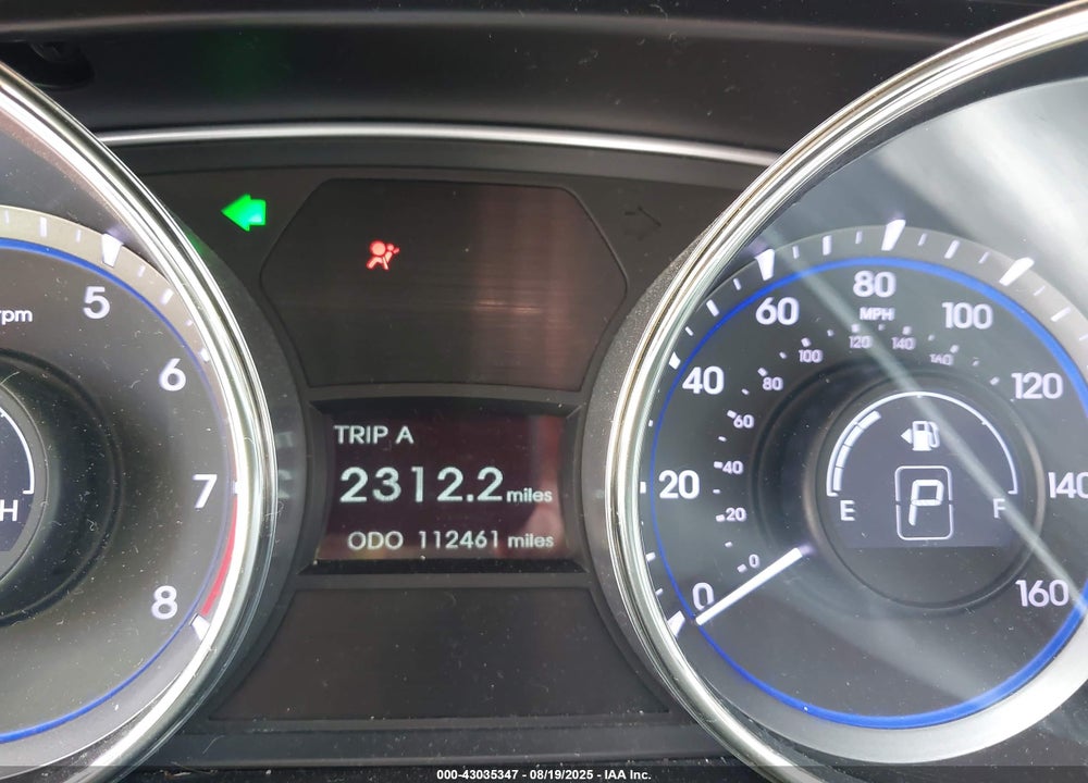 2011 HYUNDAI SONATA VIN: 5NPEB4AC4BH130689