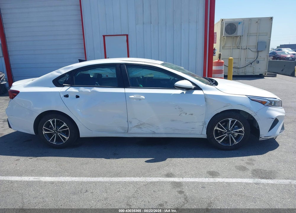 2023 KIA FORTE VIN: 3KPF24AD3PE595909