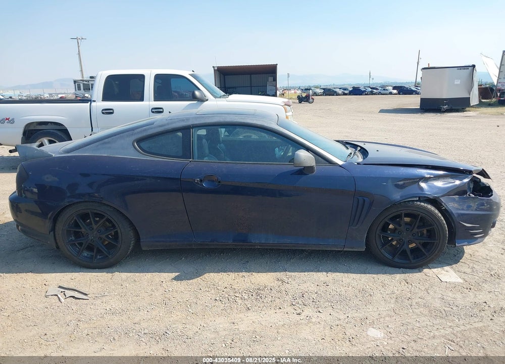 2004 HYUNDAI TIBURON GT V6/GT V6 SPECIAL EDITION VIN: KMHHN65F04U136207