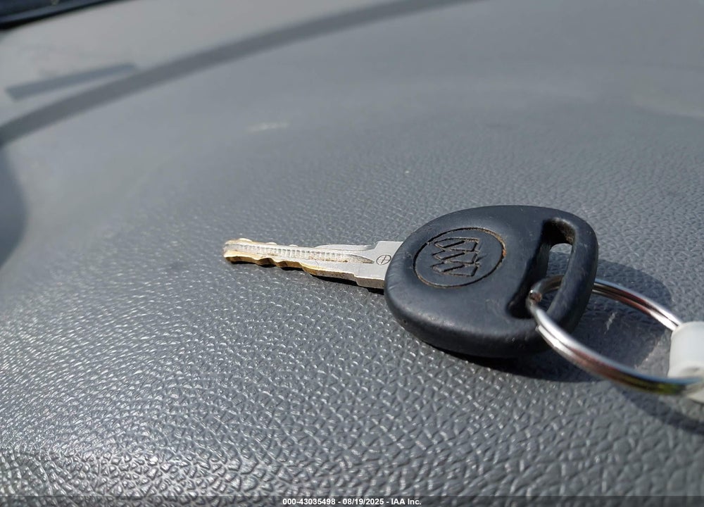 2011 BUICK ENCLAVE VIN: 5GAKVBED3BJ205716