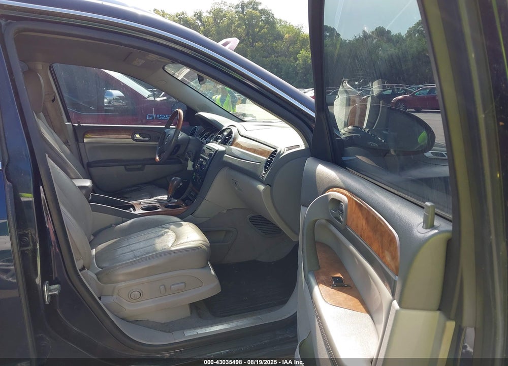 2011 BUICK ENCLAVE VIN: 5GAKVBED3BJ205716