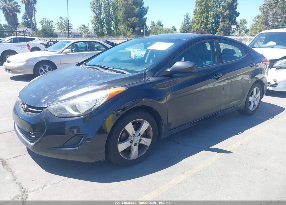 2011 HYUNDAI ELANTRA VIN: KMHDH4AE7BU155177
