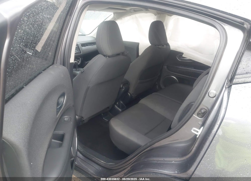 2022 HONDA HR-V VIN: 3CZRU5H57NM735050