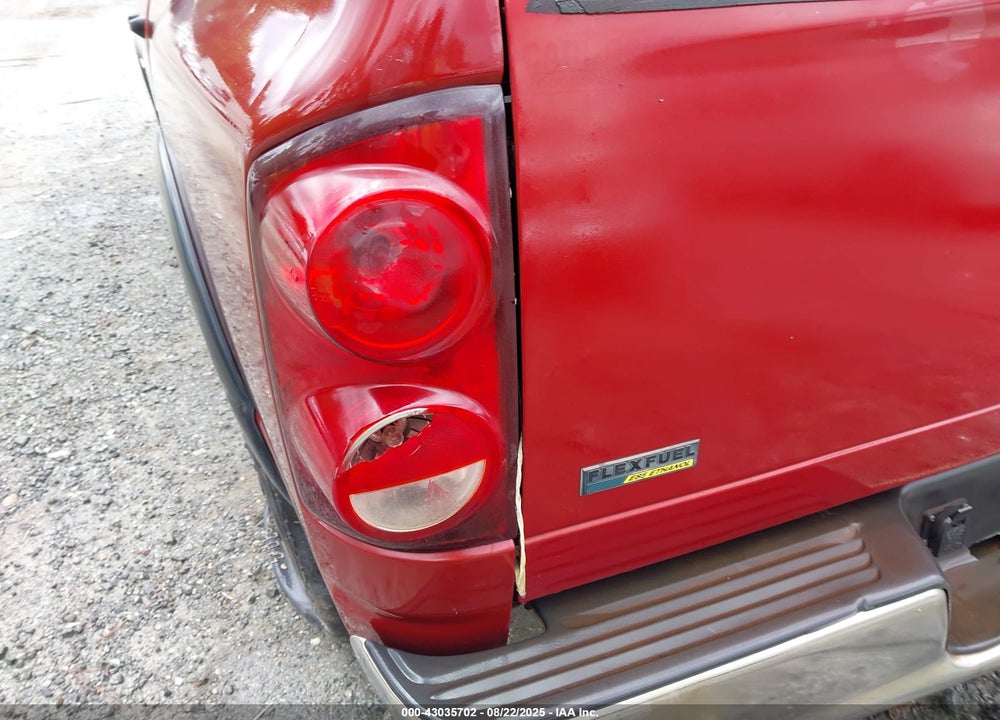 2007 DODGE RAM 1500 VIN: 1D7HU18PX7S202184