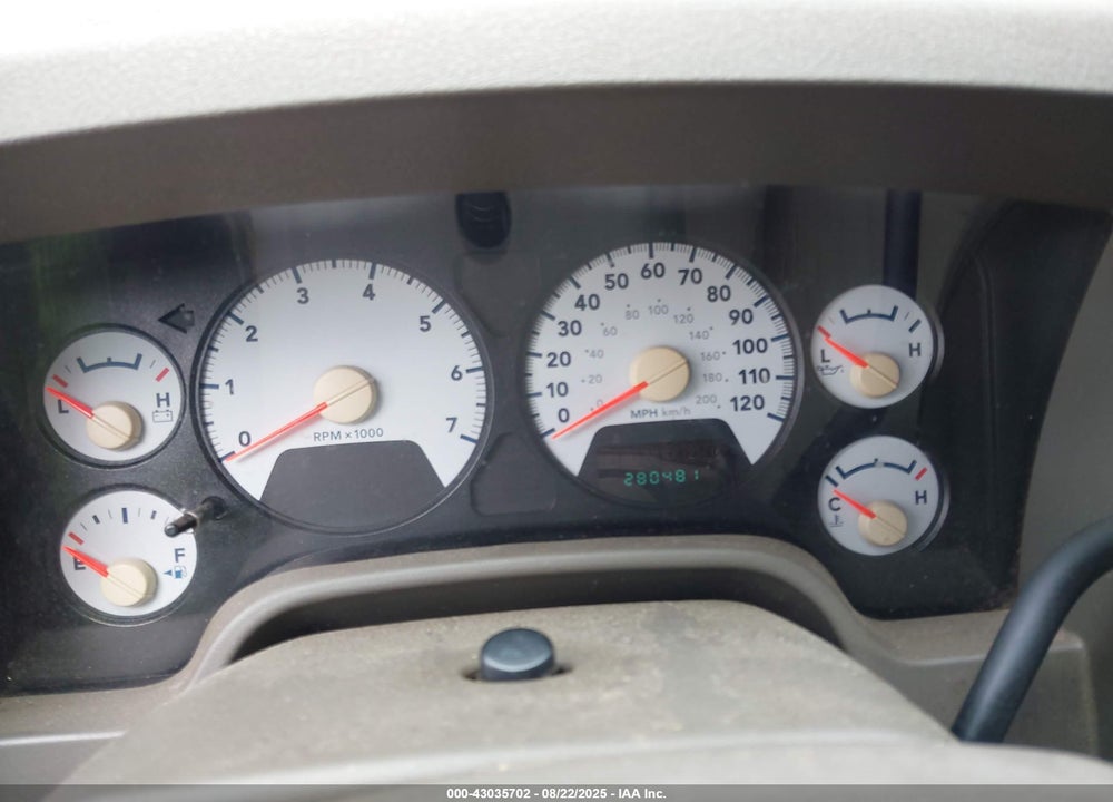 2007 DODGE RAM 1500 VIN: 1D7HU18PX7S202184