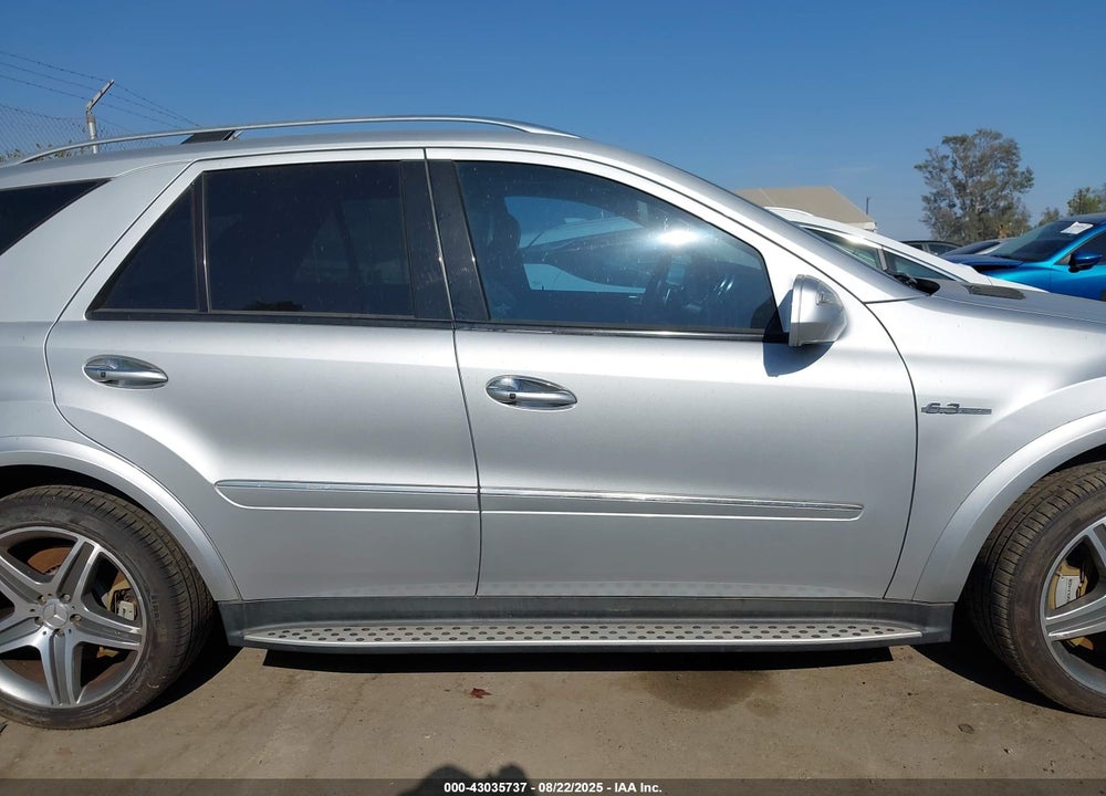 2009 MERCEDES-BENZ ML 63 AMG 4MATIC VIN: 4JGBB77E79A475970